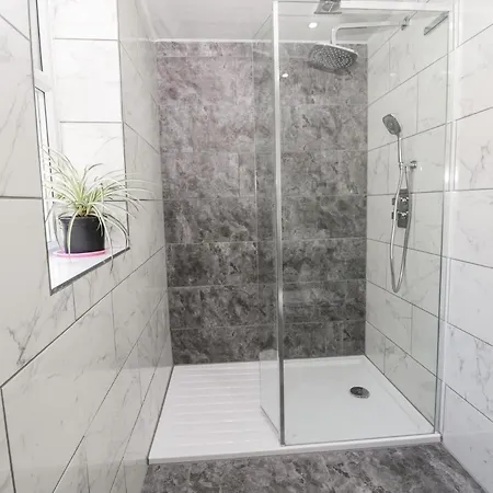 Lavender * سولتبرن باي ذا سي